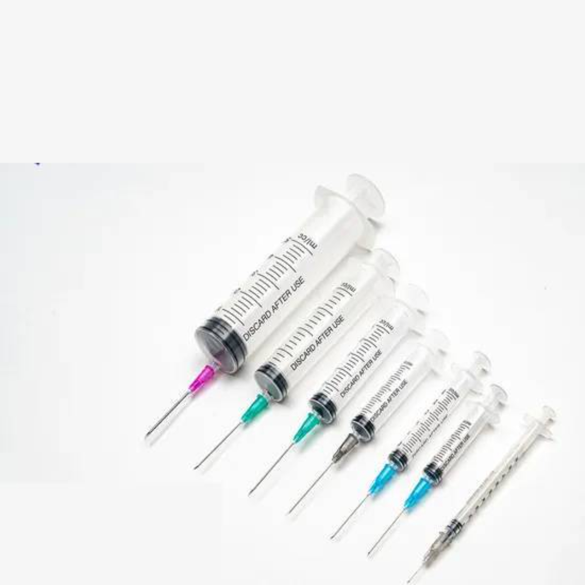 Plastic Syringe with Needle
