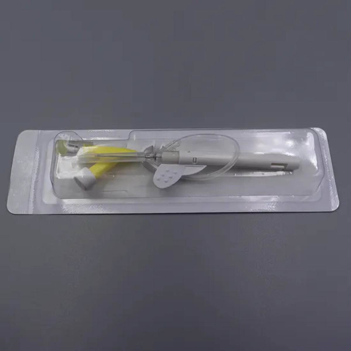 Best High Quality Butterfly IV Cannula with Injection Port - Image 2