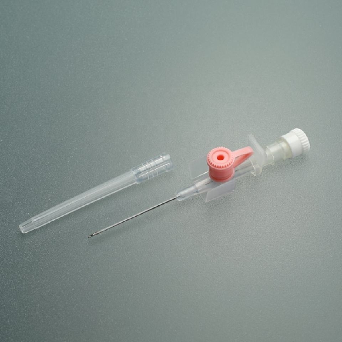 High Quality Disposable 18G IV Cannula with Port and Wings - Image 3