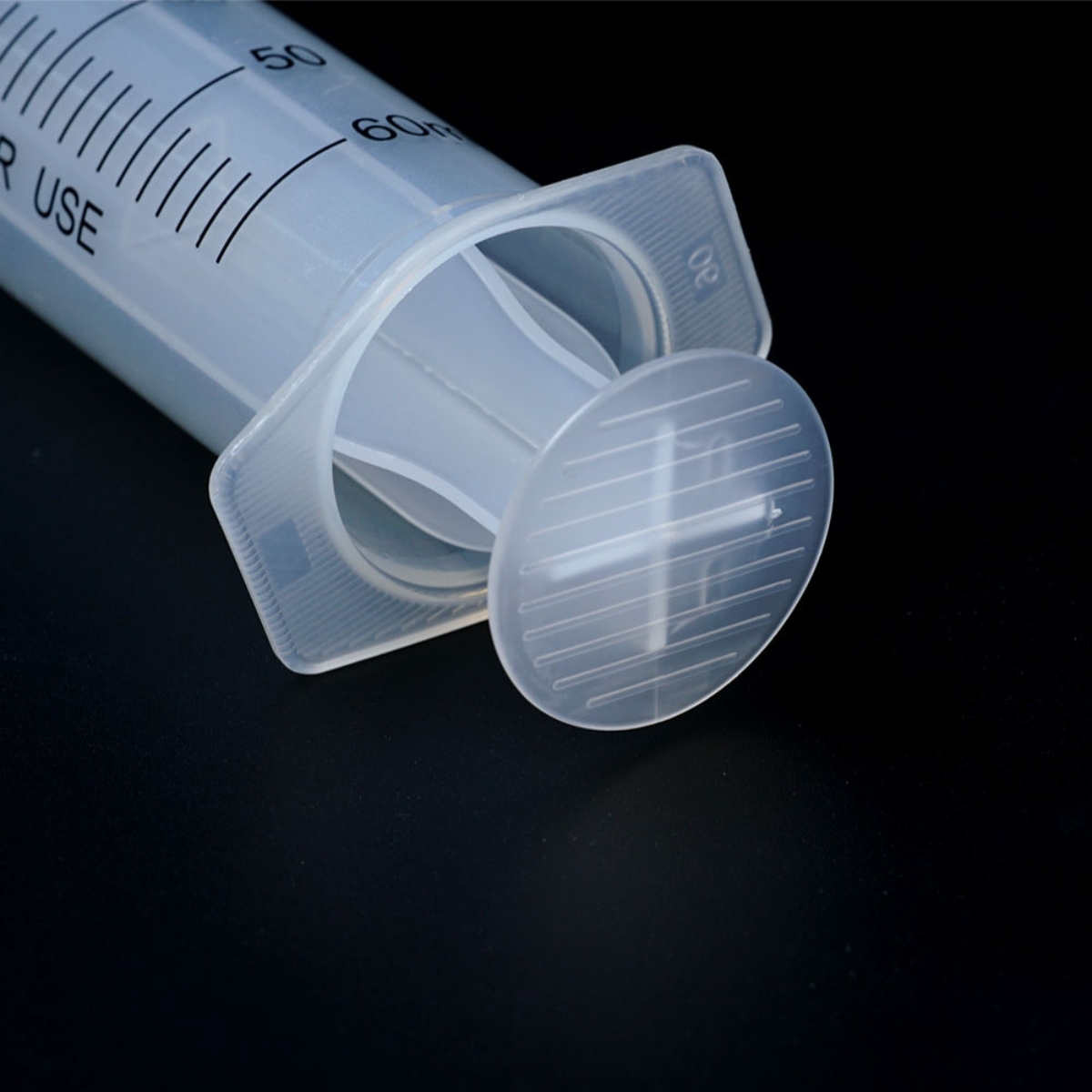 Best Quality Disposable Luer Lock 6ml Two Parts Syringe - Image 3