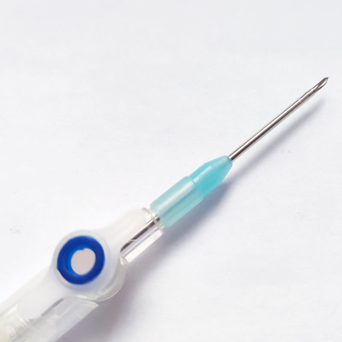 Reliable High Quality Dialysis Disposable AV Fistula Needle - Image 3