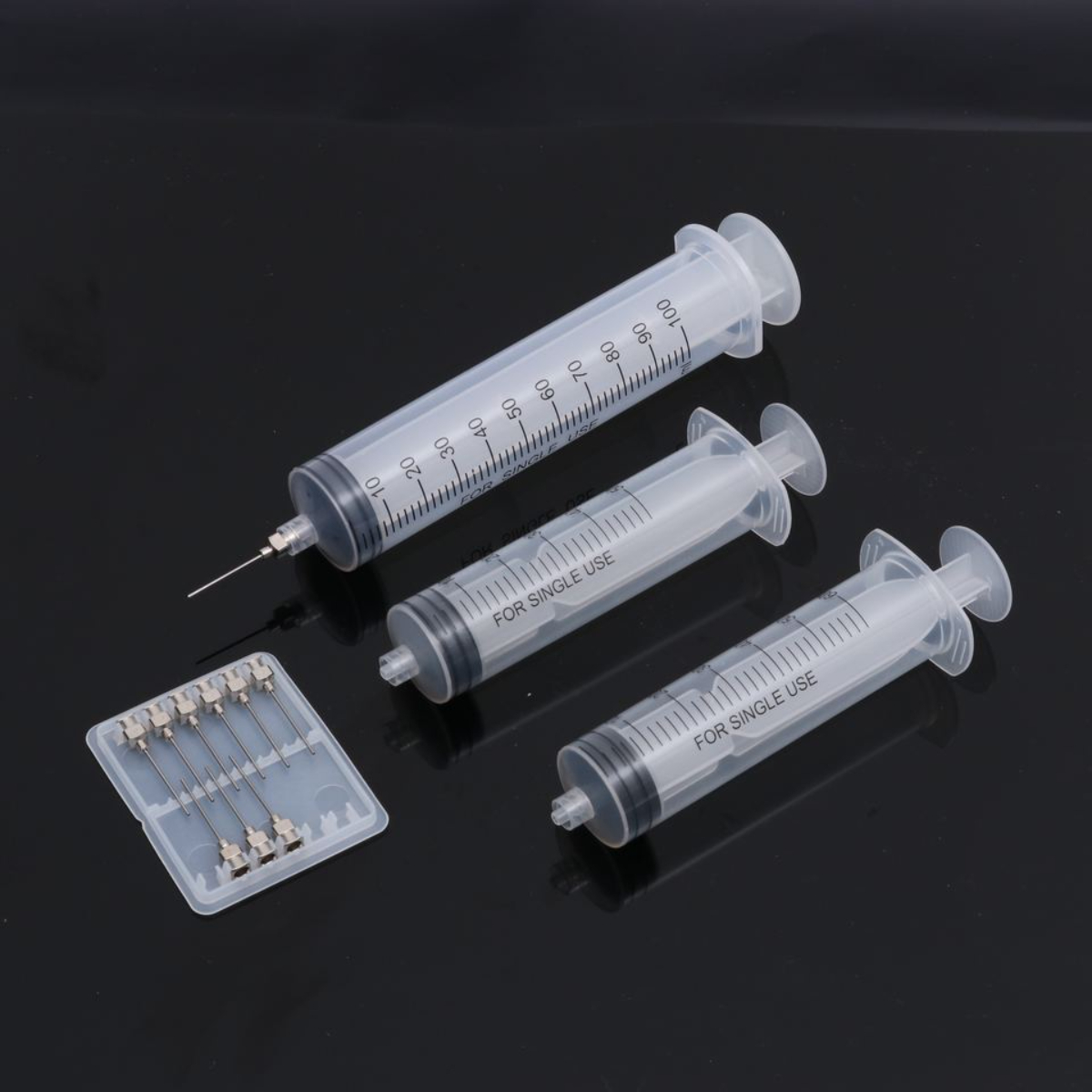Best Selling Plastic Durable Safety Reusable Veterinary Syringe - Image 5