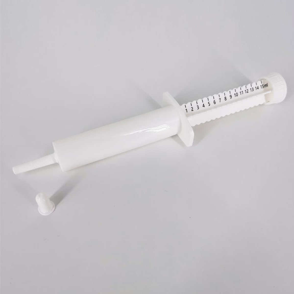 Best Selling Reliable 15ml Plastic Veterinary Safety Syringe - Image 2