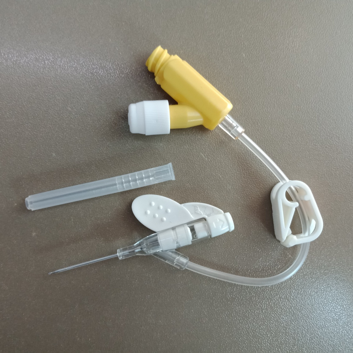Wholesale High Quality IV Intravenous Y Type 24g Catheter - Image 4