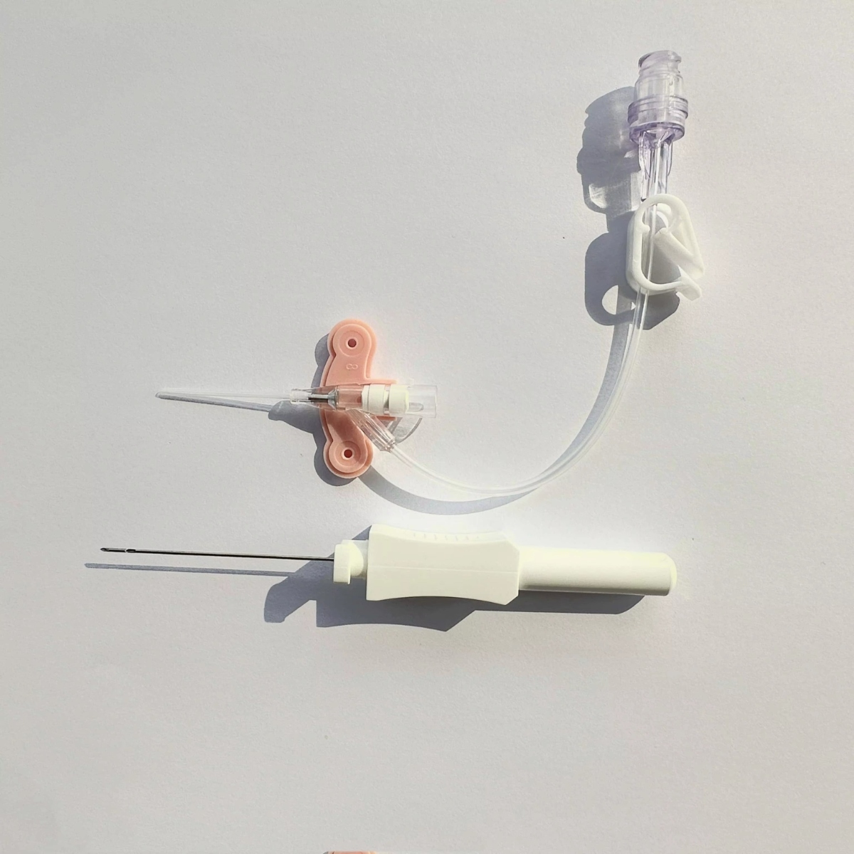 Wholesale Professional Disposable 26g Retractable IV Catheter - Image 2